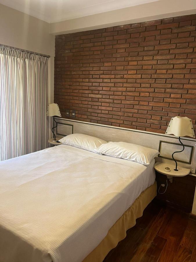 Departamento Centrico Mendoza-Reina Victoria Apartment Luaran gambar