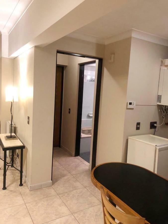 Departamento Centrico Mendoza-Reina Victoria Apartment Luaran gambar